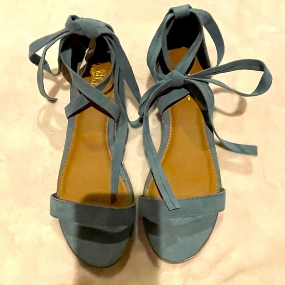Brash Shoes - 3/$15 Bundle Sale 
NWTS blue open shoes wraps around size 7.5